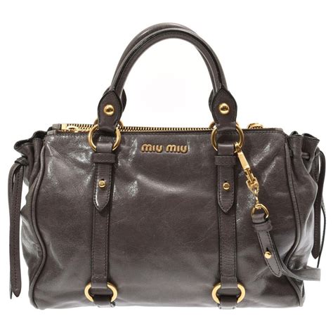 sac a main miu miu|Sacs Miu Miu pour Femme .